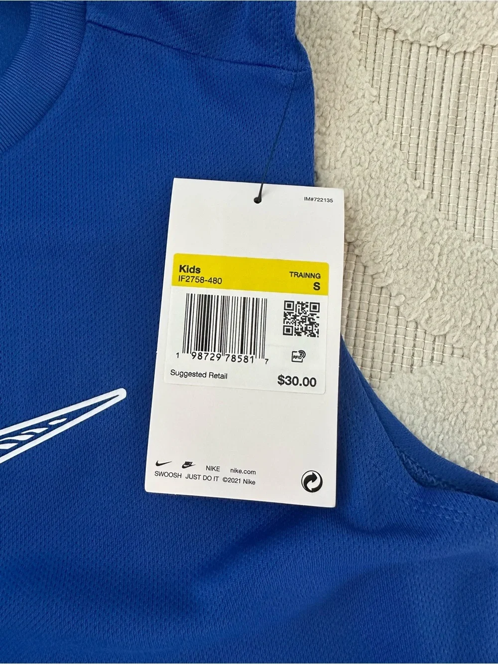 Nike sleeveless athletic